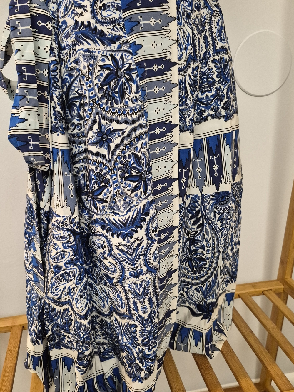 NWT 100% Silk BCBGMaxAzria Idelle dress - Picture 8 of 16